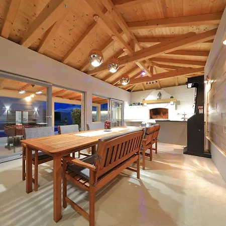 Holiday home Artemis
